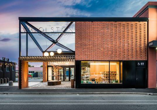 Shopping Gallery 2